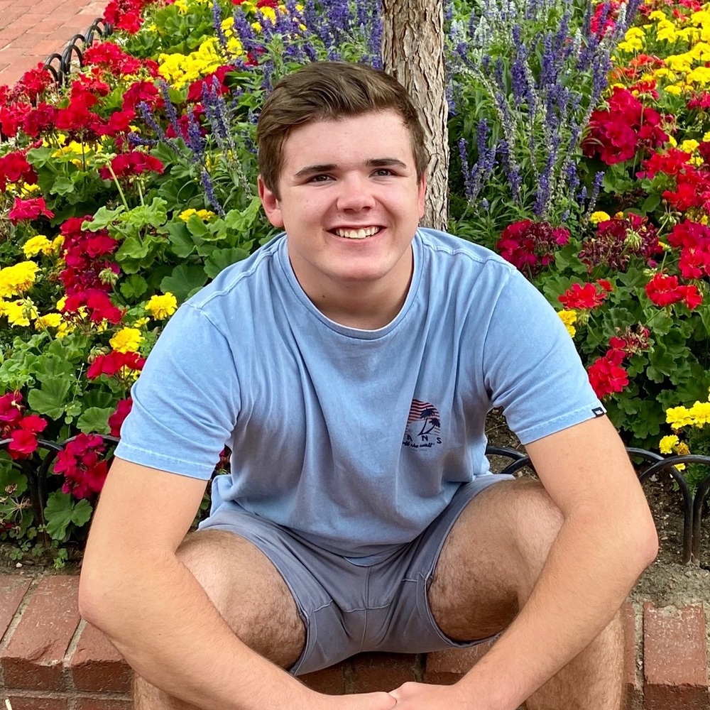 Meet your Posher, Hank burvee